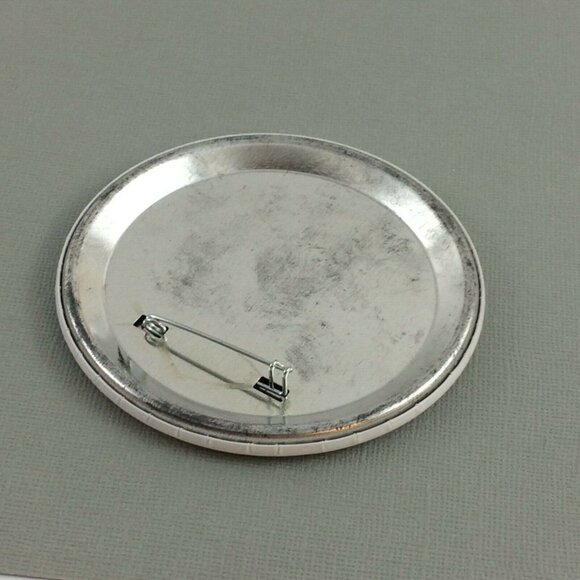 Vintage Shaver Centre Large Pin Back Button Badge Advertisement - Picture 9 of 12